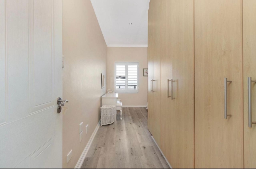 2 Bedroom Property for Sale in Big Bay Western Cape